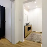 Apartment Elly Nine - Stylish Urban
