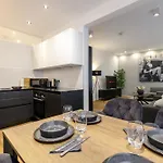 Apartment Elly Nine - Stylish Urban Wiesbaden