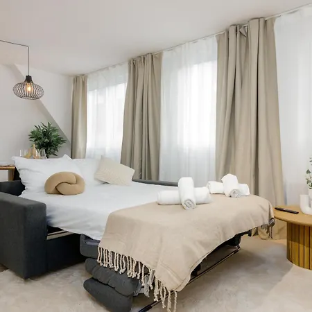 Elly Nine - Stylish Urban Wiesbaden