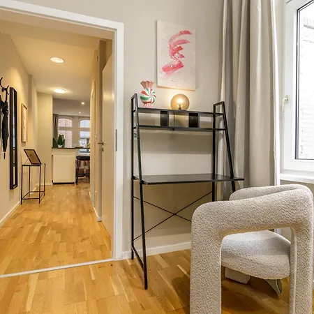 Elly Nine - Stylish Urban Apartman Wiesbaden