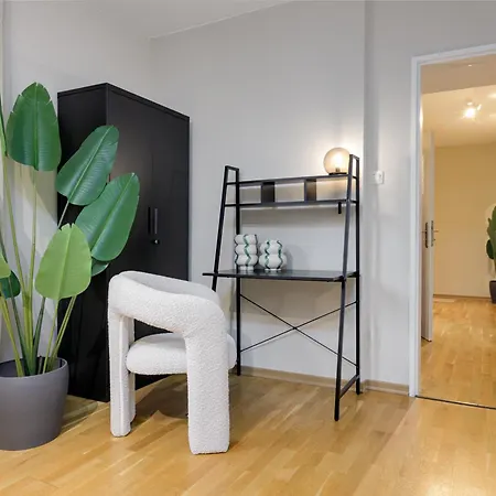 Elly Nine - Stylish Urban Wiesbaden