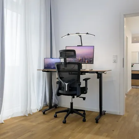 Elly Nine - Stylish Urban Wiesbaden