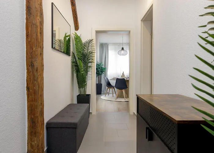Elly Nine - Stylish Urban Apartman Wiesbaden