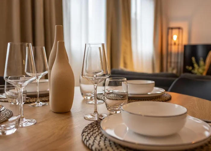 Elly Nine - Stylish Urban Apartman *