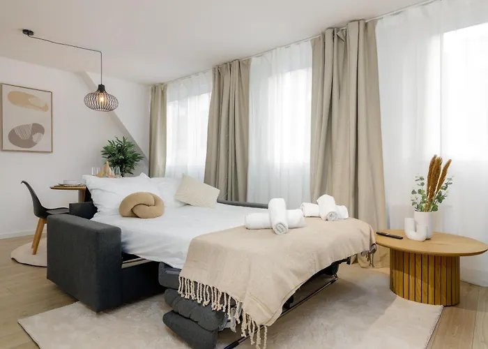 Elly Nine - Stylish Urban Βιζμπάντεν