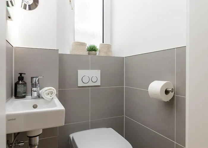 Elly Nine - Stylish Urban Apartman Wiesbaden