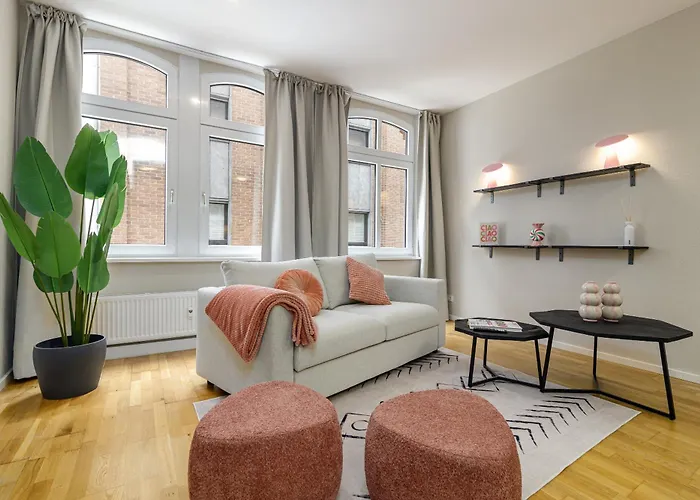 Elly Nine - Stylish Urban * 威斯巴登