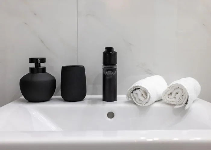 Elly Nine - Stylish Urban Apartman *