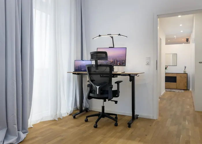 Elly Nine - Stylish Urban Βιζμπάντεν